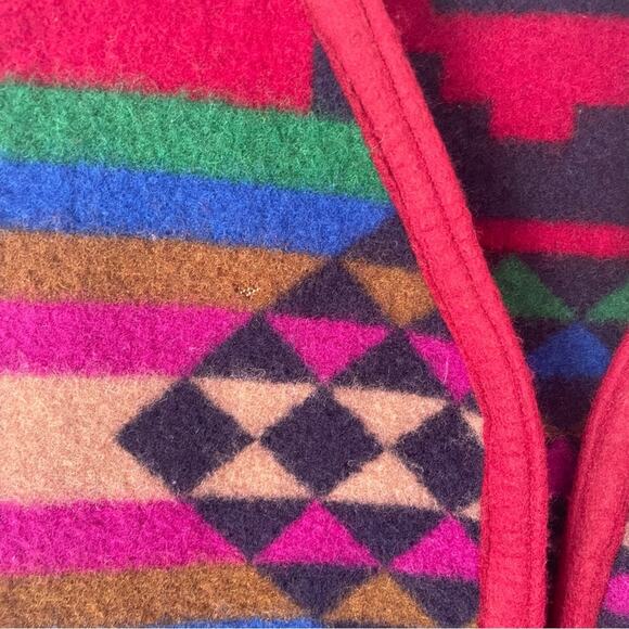 Colorful Geometric Patterned Vest Fleece Red - Picture 3 of 5